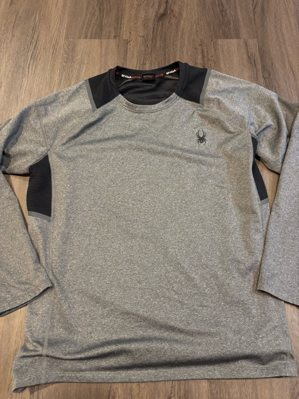 Spyder Men's Heather Gray Long-Sleeve Performance Shirt with Black Panels
